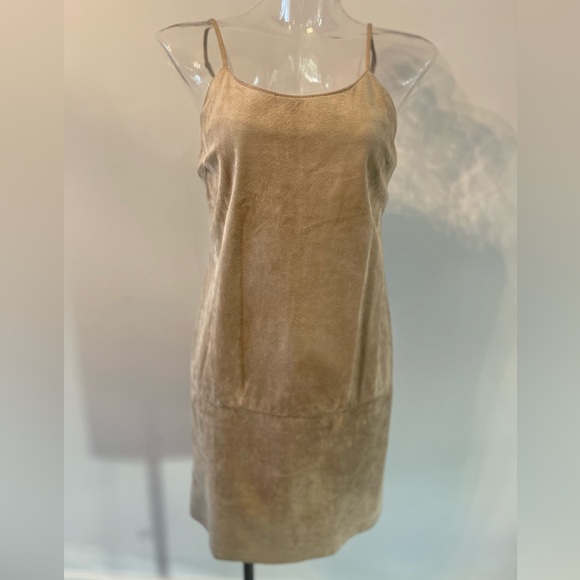 Tan Suede Danier dress - Picture 1 of 4